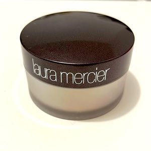 Laura Mercier Translucent Loose Setting Powder NWOB